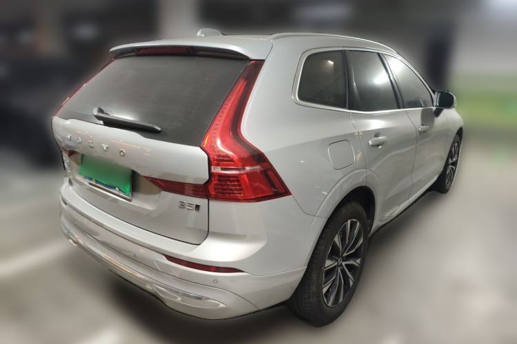 Used Volvo XC60 2024 B5 4x4 Smart Luxury Edition Rear Right 45 Deg