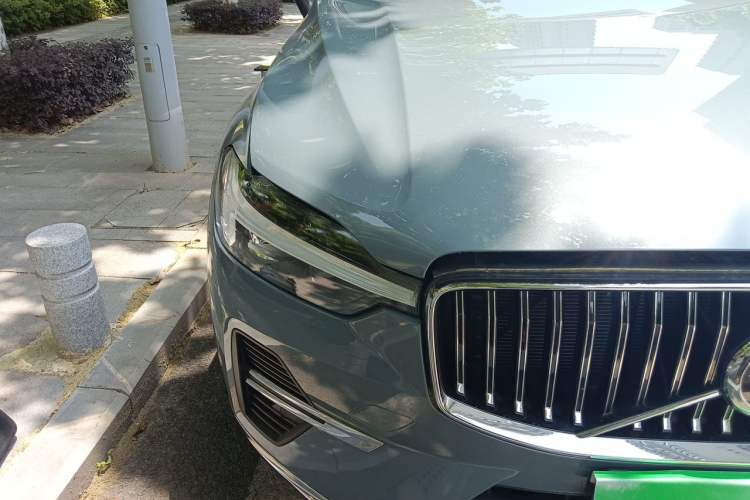 Used Volvo XC60 2024 B5 4x4 Smart Luxury Edition Right Front Headlight
