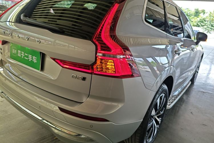 Used Volvo XC60 2024 B5 4x4 Smart Luxury Edition Right Rear Taillight