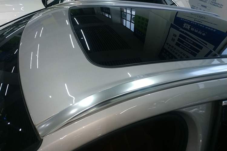 Used Volvo XC60 2024 B5 4x4 Smart Luxury Edition Roof