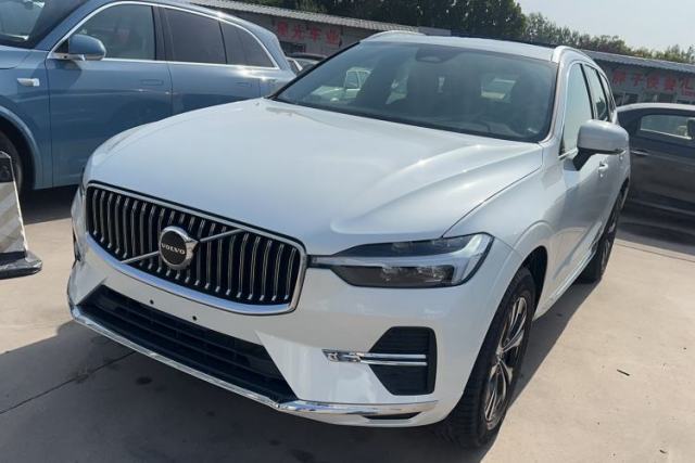 Used Volvo XC60 2024 B5 4x4 Smart Luxury Edition