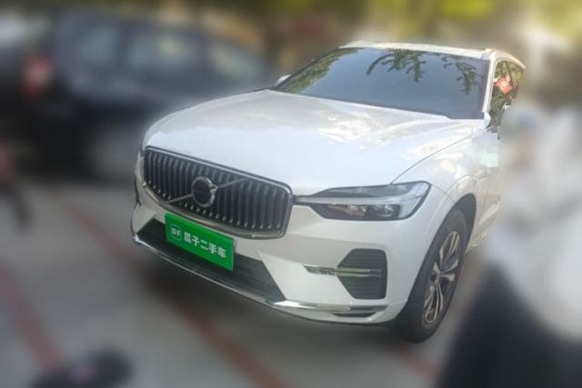 Used Volvo XC60 2024 B5 4x4 Smart Luxury Edition