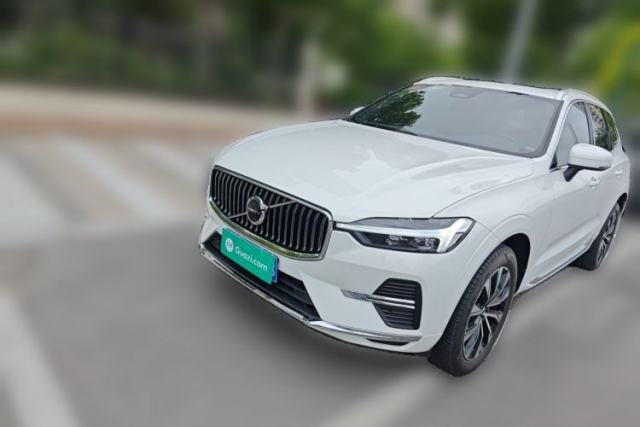 Used Volvo XC60 2024 B5 4x4 Smart Luxury Edition
