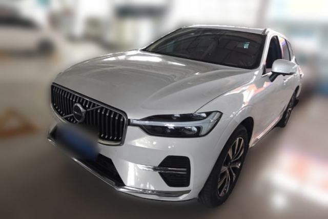 Used Volvo XC60 2024 B5 4x4 Smart Luxury Edition