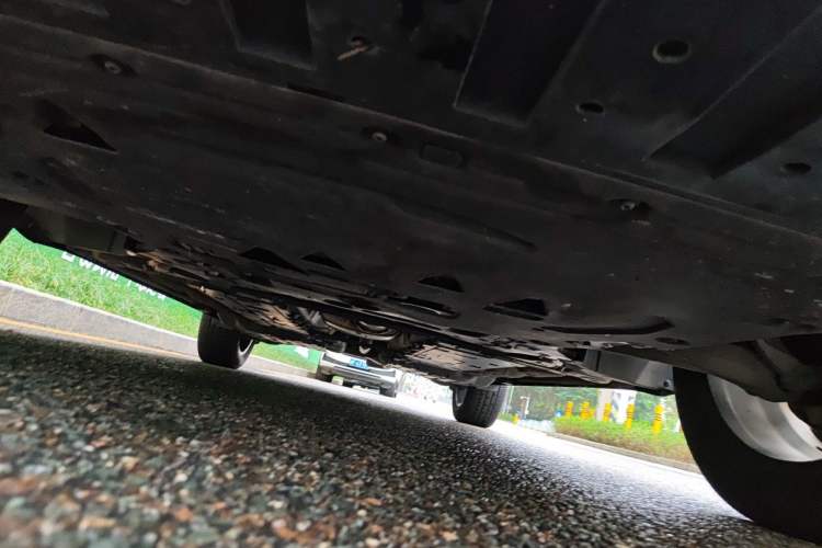 Used Volvo XC60 2024 B5 4x4 Smart Luxury Edition Chassis Front