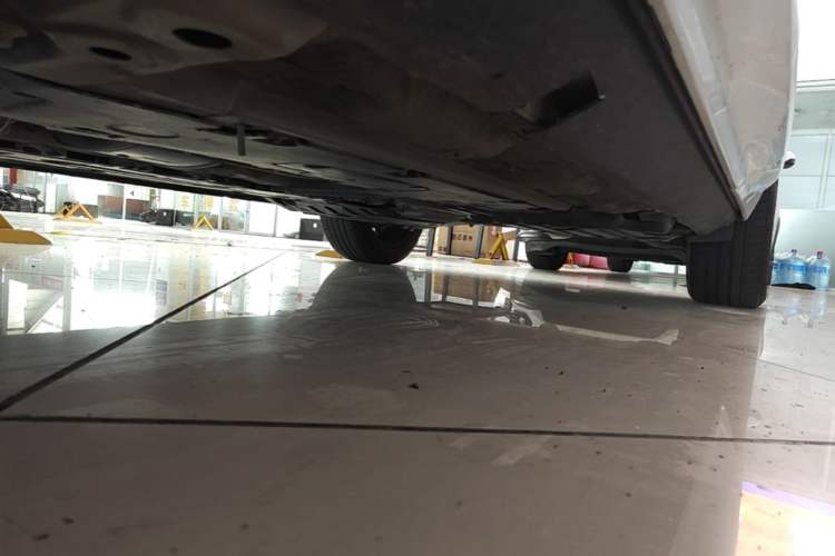 Used Volvo XC60 2024 B5 4x4 Smart Luxury Edition Chassis Front Left