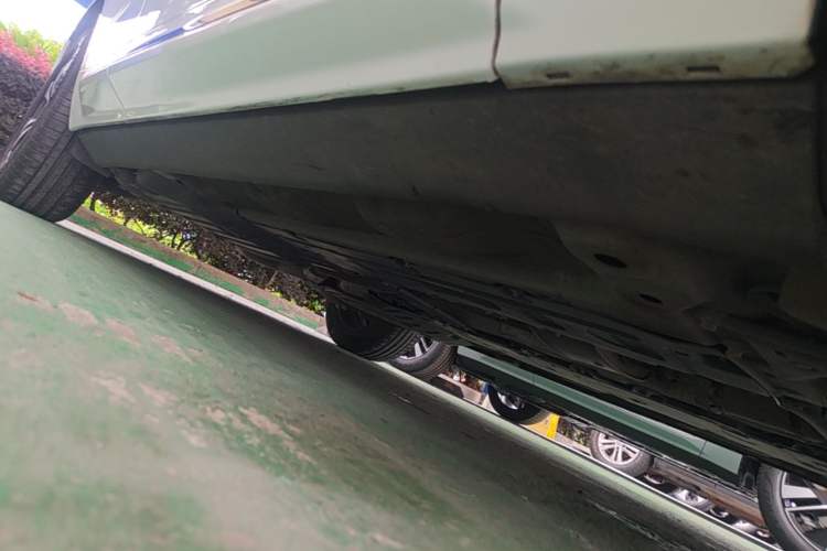 Used Volvo XC60 2024 B5 4x4 Smart Luxury Edition Chassis Front Right