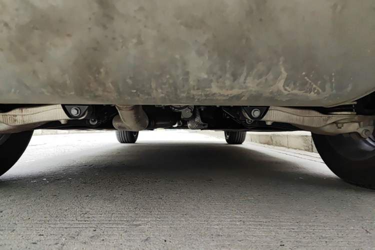 Used Volvo XC60 2024 B5 4x4 Smart Luxury Edition Chassis Rear