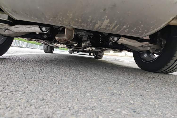 Used Volvo XC60 2024 B5 4x4 Smart Luxury Edition Chassis Rear