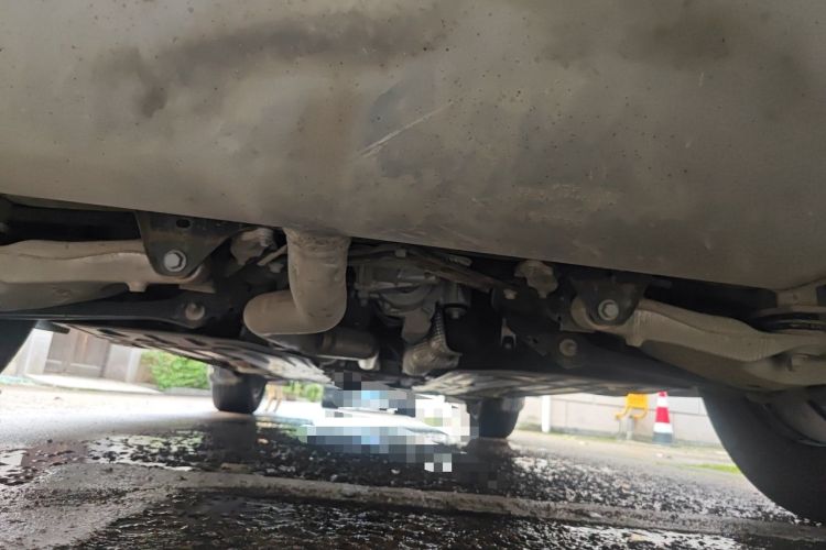 Used Volvo XC60 2024 B5 4x4 Smart Luxury Edition Chassis Rear