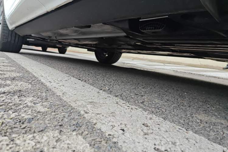 Used Volvo XC60 2024 B5 4x4 Smart Luxury Edition Chassis Rear Left