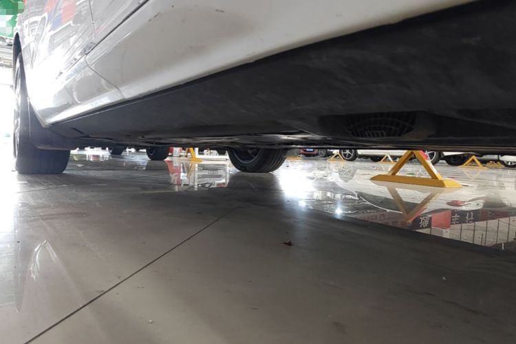 Used Volvo XC60 2024 B5 4x4 Smart Luxury Edition Chassis Rear Left