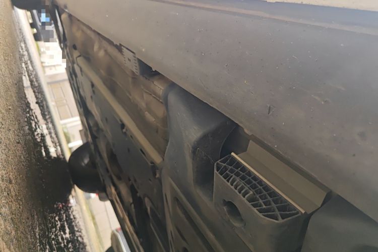 Used Volvo XC60 2024 B5 4x4 Smart Luxury Edition Chassis Rear Left