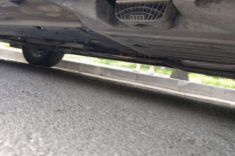 Used Volvo XC60 2024 B5 4x4 Smart Luxury Edition Chassis Rear Left