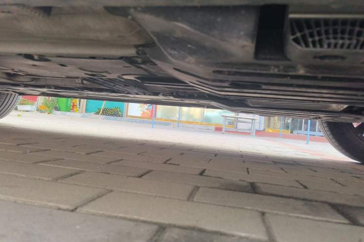 Used Volvo XC60 2024 B5 4x4 Smart Luxury Edition Chassis Rear Left