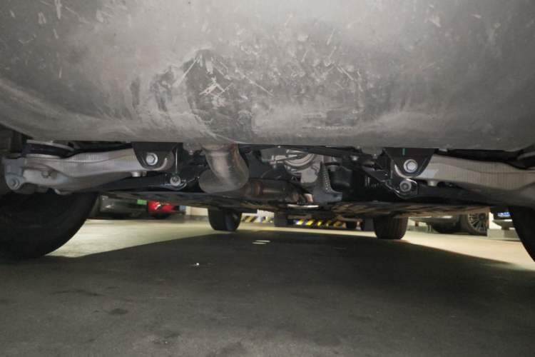 Used Volvo XC60 2024 B5 4x4 Smart Luxury Edition Chassis Rear