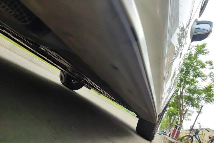 Used Volvo XC60 2024 B5 4x4 Smart Luxury Edition Chassis Rear Right