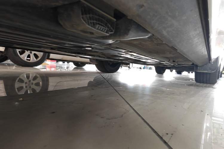 Used Volvo XC60 2024 B5 4x4 Smart Luxury Edition Chassis Rear Right