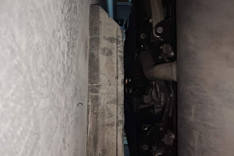 Used Volvo XC60 2024 B5 4x4 Smart Luxury Edition Chassis Rear