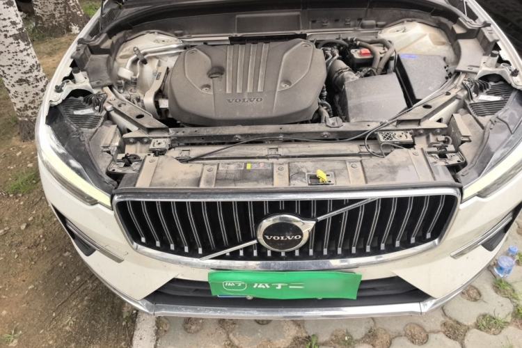 Used Volvo XC60 2024 B5 4x4 Smart Luxury Edition Engine Bay