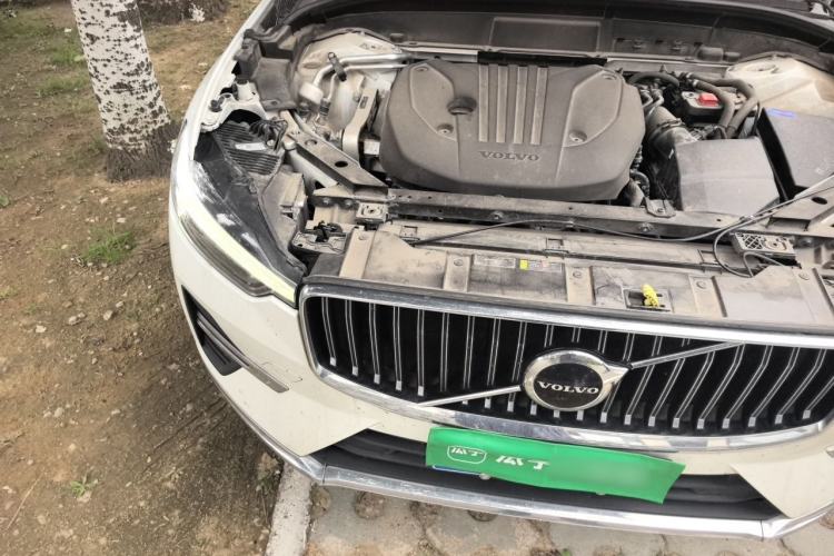 Used Volvo XC60 2024 B5 4x4 Smart Luxury Edition Engine Bay Right
