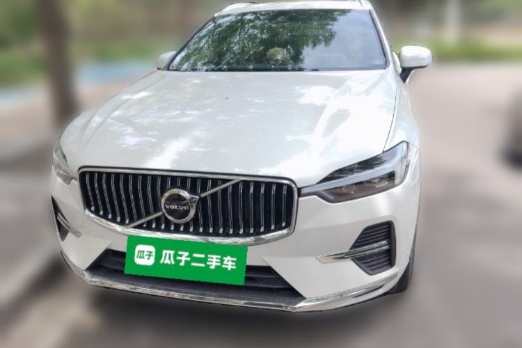 Used Volvo XC60 2024 B5 4x4 Smart Luxury Edition Front