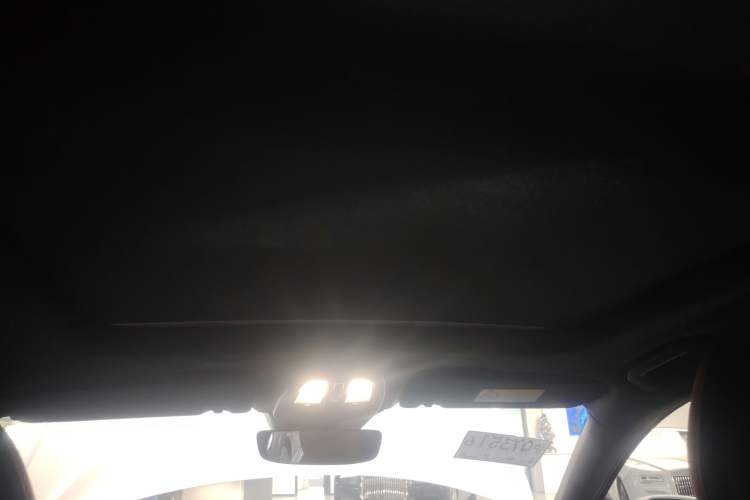 Used Volvo XC60 2024 B5 4x4 Smart Luxury Edition Headliner