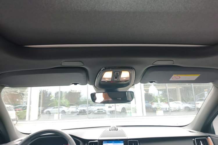 Used Volvo XC60 2024 B5 4x4 Smart Luxury Edition Headliner