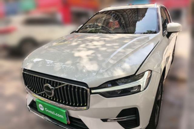 Used Volvo XC60 2024 B5 4x4 Smart Luxury Edition