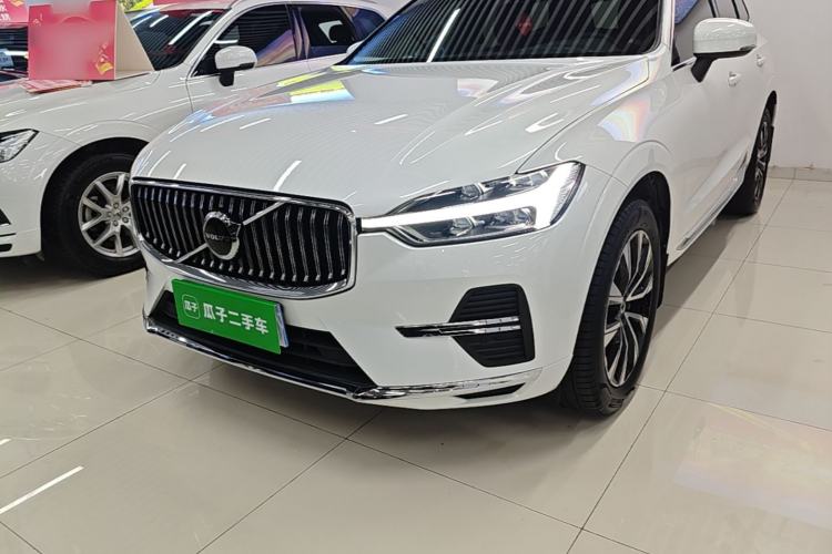 Used Volvo XC60 2024 B5 4x4 Smart Luxury Edition Left Front Headlight
