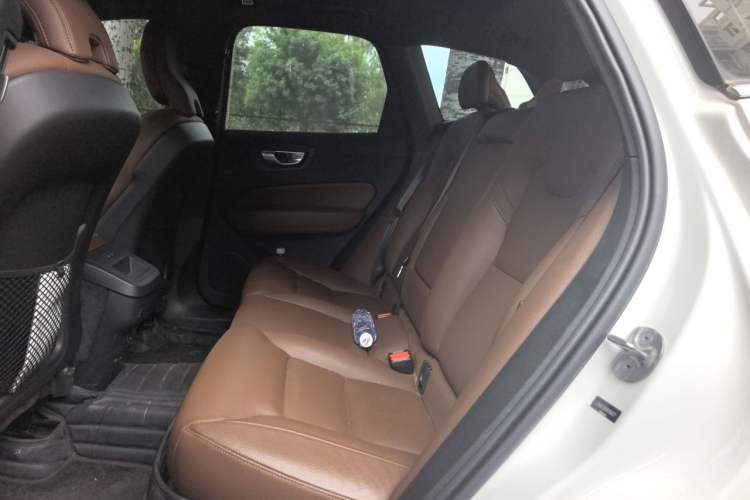 Used Volvo XC60 2024 B5 4x4 Smart Luxury Edition Left Rear Seat