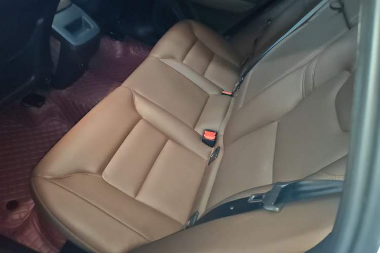 Used Volvo XC60 2024 B5 4x4 Smart Luxury Edition Left Rear Seat
