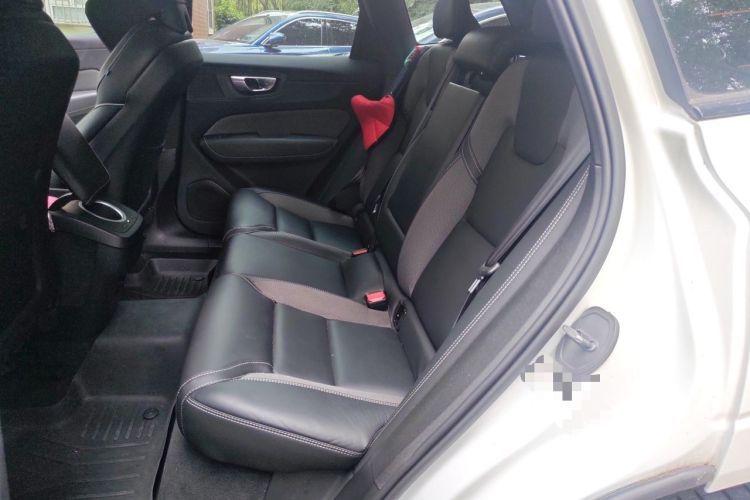 Used Volvo XC60 2024 B5 Four-Wheel Drive Fjord Edition Left Rear Seat