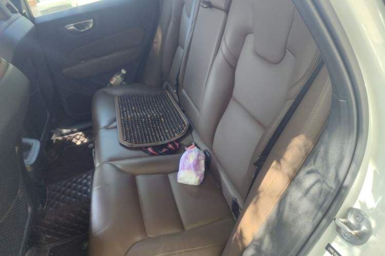 Used Volvo XC60 2024 B5 4x4 Smart Luxury Edition Left Rear Seat