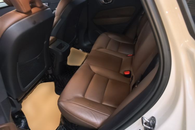 Used Volvo XC60 2024 B5 4x4 Smart Luxury Edition Left Rear Seat