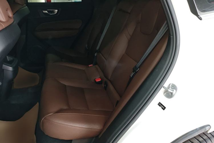 Used Volvo XC60 2024 B5 4x4 Smart Luxury Edition Left Rear Seat