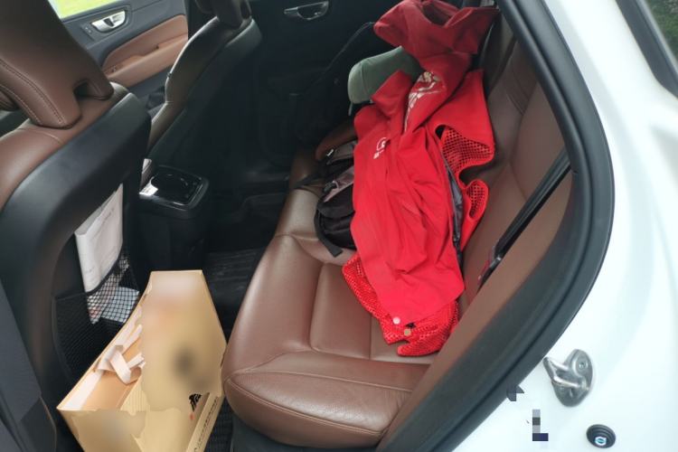 Used Volvo XC60 2024 B5 4x4 Smart Luxury Edition Left Rear Seat