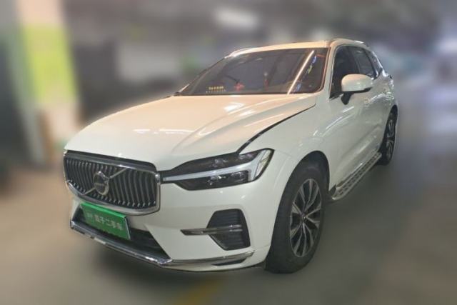 Used Volvo XC60 2024 B5 4x4 Smart Luxury Edition