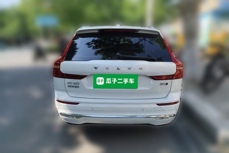 Used Volvo XC60 2024 B5 4x4 Smart Luxury Edition Rear