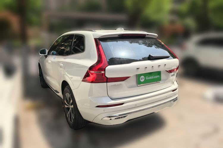 Used Volvo XC60 2024 B5 4x4 Smart Luxury Edition Rear Left 45 Deg