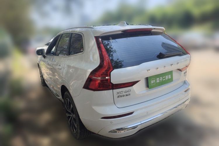 Used Volvo XC60 2024 B5 4x4 Smart Luxury Edition Rear Left 45 Deg