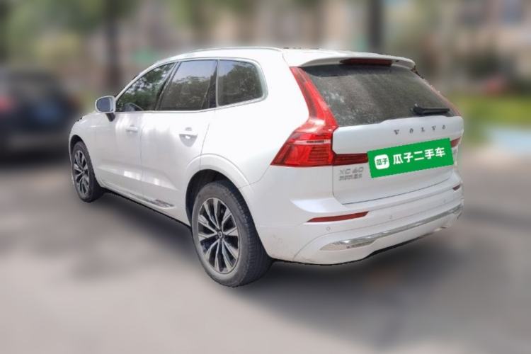 Used Volvo XC60 2024 B5 4x4 Smart Luxury Edition Rear Left 45 Deg