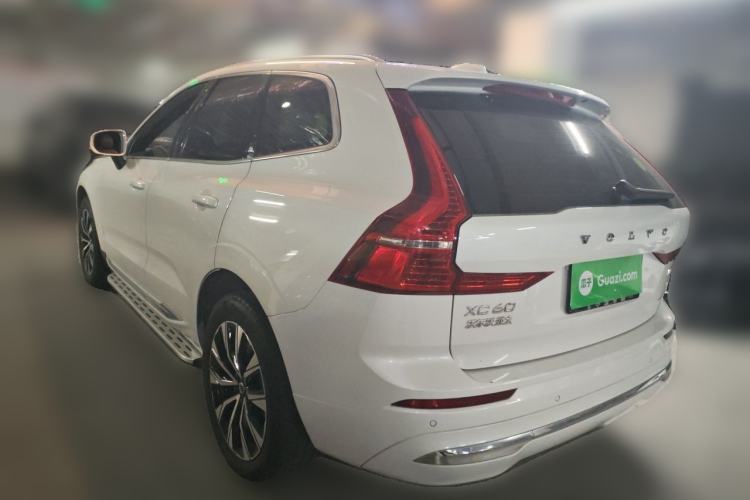 Used Volvo XC60 2024 B5 4x4 Smart Luxury Edition Rear Left 45 Deg