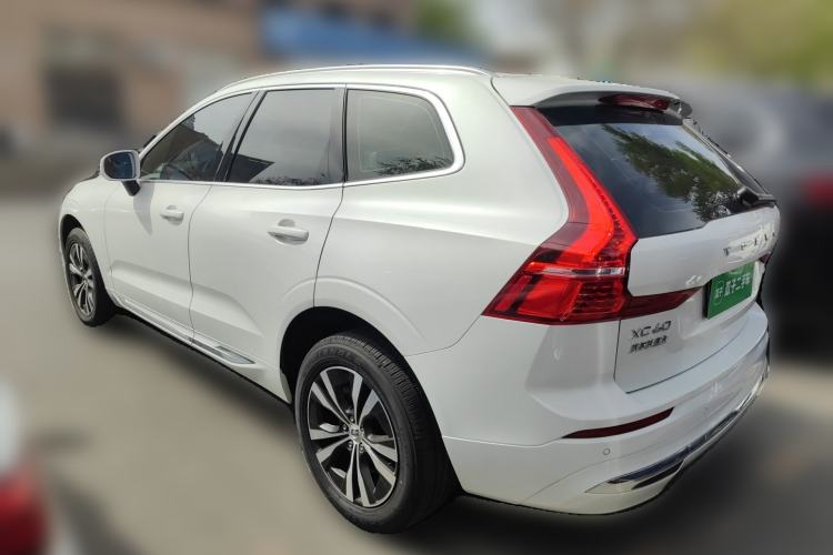 Used Volvo XC60 2024 B5 4x4 Smart Luxury Edition Rear Left 45 Deg