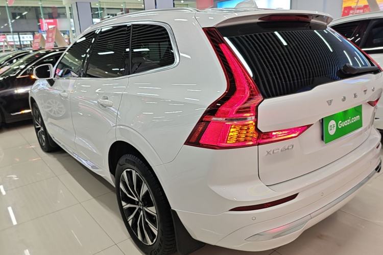 Used Volvo XC60 2024 B5 4x4 Smart Luxury Edition Rear Left 45 Deg