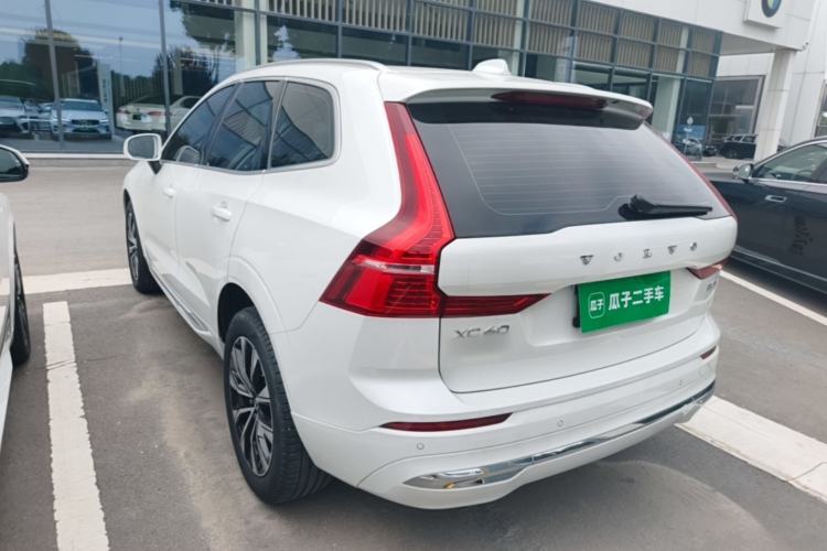 Used Volvo XC60 2024 B5 4x4 Smart Luxury Edition Rear Left 45 Deg