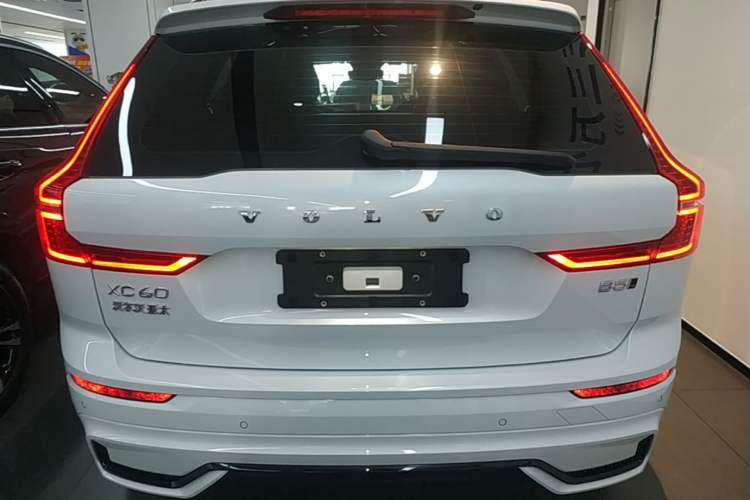 Used Volvo XC60 2024 B5 4x4 Smart & Advanced Sport Edition Rear