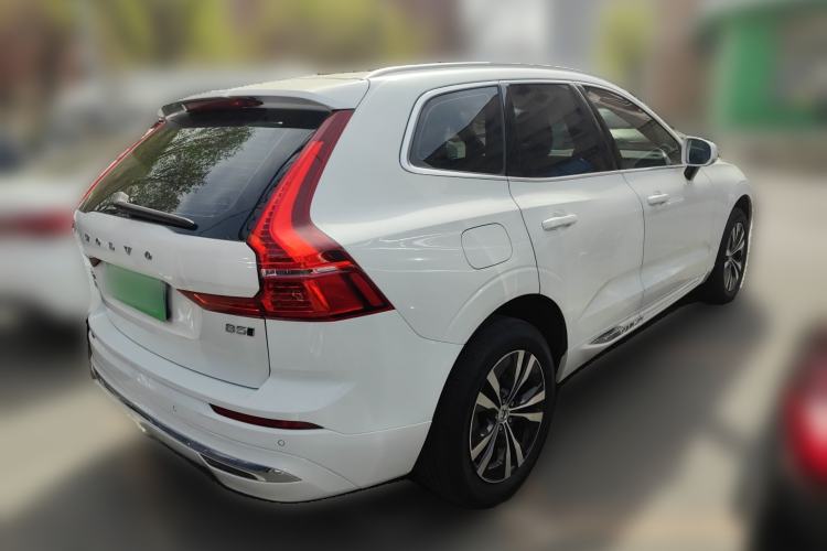 Used Volvo XC60 2024 B5 4x4 Smart Luxury Edition Rear Right 45 Deg