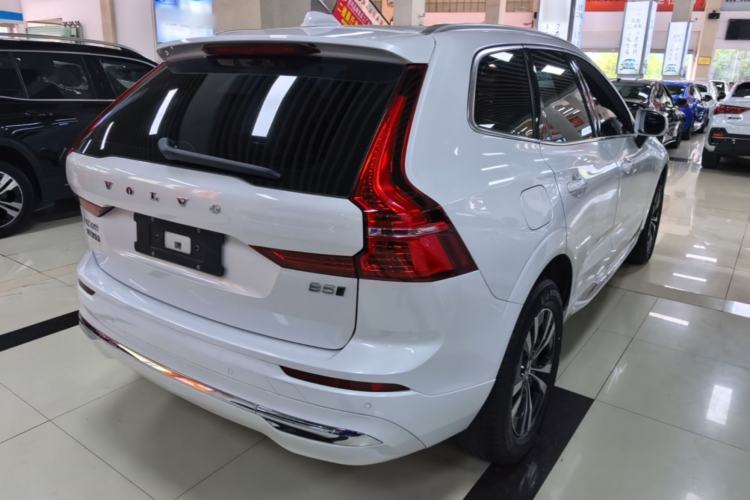 Used Volvo XC60 2024 B5 4x4 Smart Luxury Edition Rear Right 45 Deg