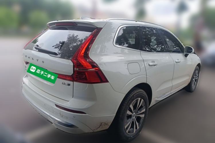 Used Volvo XC60 2024 B5 4x4 Smart Luxury Edition Rear Right 45 Deg